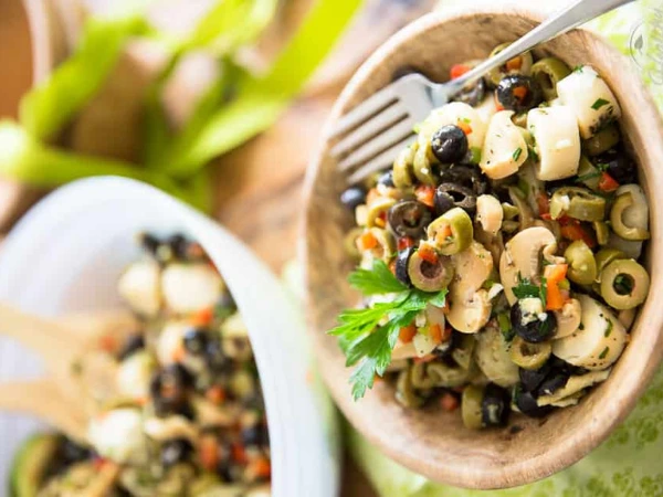 Black Olives in Delhi