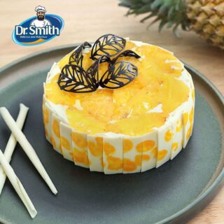Relish the classy and sweet, and savory flavor of Dr. Smith Pineapple Slices. 
#pineapplecake drsmith #hawaii #food #foogasm #yummy #cannedingredients #pizza #italianfood